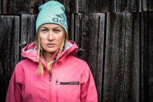 Marcel_Laemmerhirt_caja-schoepf-munichmountaingirls-_Adidas