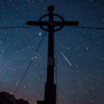 munichmountaingirls-evemuc-eva-schuler-birkkarspitze-nacht-sternenhimmel-gipfelkreuz