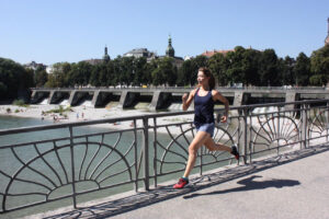running-laufen-marlen-franke-munichmountaingirls-muenchen-trail-kitchen