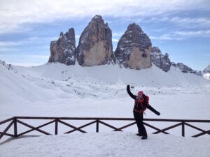 sandra-zeller-munichmountaingirls-die-bergnarrische-dreizinnenhuette-winter