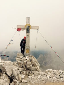 sandra-zeller-munichmountaingirls-die-bergnarrische-paternkofel-gipfel-dolomiten