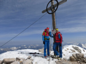 johanna-swatosch-munichmountaingirls-Birkarrspitze_gipfel-bergsteigen-wandern-karwendel