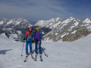 Skitouren Bayern johanna-swatosch-munichmountaingirls-Birkkarspitze-karwendel-skitour-ski