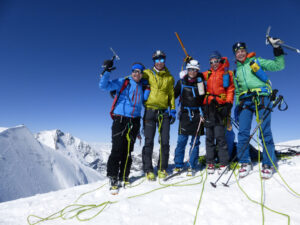 johanna-swatosch-munichmountaingirls-gipfel-bergsteigen-piz-palue