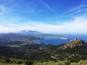 lisa-amenda-munichmountaingirls-Blick_Cima_del_Monte_ueber_Elba