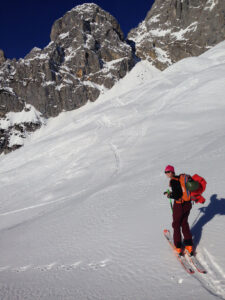 lisa-amenda-munichmountaingirls-skitouren-gehen-skitour