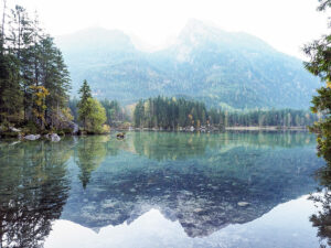 munichmountaingirls-berge-kathrin-heckmann-herbstwandern-hintersee-fraeulein-draussen