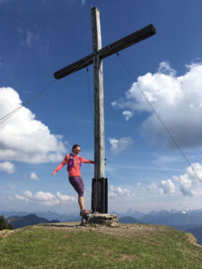 munichmountaingirls-bergblog-muenchen-julia-eisenhardt-wandern-berg-gipfel-Hirschhoernlkopf
