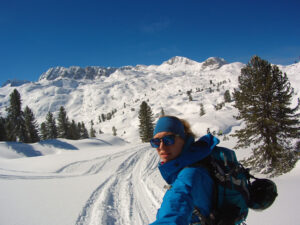 katharina-steglegger-munichmountaingirls-bergblog-muenchen-dachstein-schnee-snowboarden-splittour