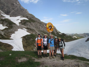 anna-grillmaier-munichmountaingirls-sommer-berge-wandern-e5-fernwanderweg-europa