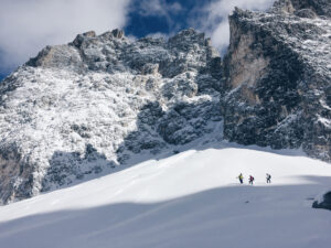 munichmountaingirls-bellaontour-isabella-lang-abfahrt-ski-forcella-della-Neve-suedtirol_2