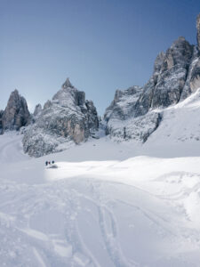 munichmountaingirls-bellaontour-isabella-lang-abfahrt-ski-forcella-della-Neve-suedtirol_3