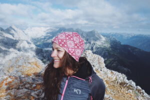 munichmountaingirls-ana-zirner-anaswaywest-alpenueberquerung-dreitorspitze