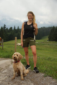 houdini-sportswear-gravity-shorts-christine-munichmountaingirls