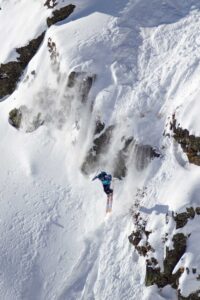 lorraine-huber-munichmountaingirls-freeriden-lernen-FWT_CHAMONIX_VALLNORD-ARCALIS_2017_TLLOYD